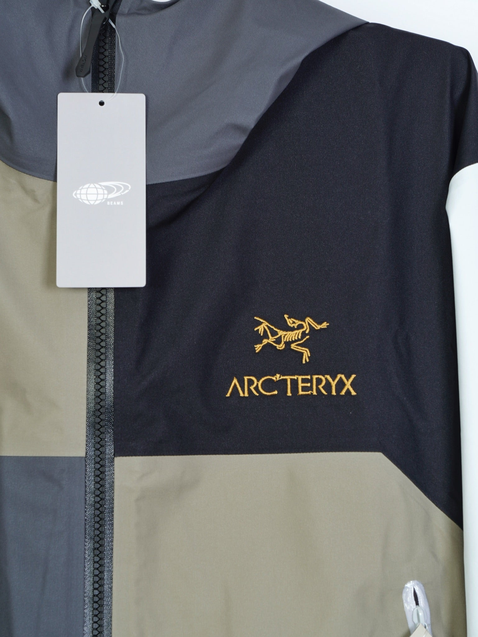 ARC'TERYX × BEAMS